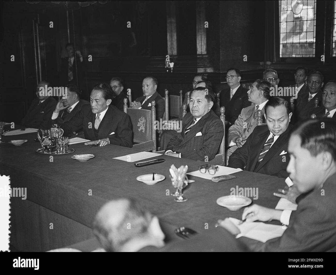 Opening Union Conference in Binnenhof, Dutch delegation, June 29, 1954, Openings, delegations, The Netherlands, 20th century press agency photo, news Stock Photo