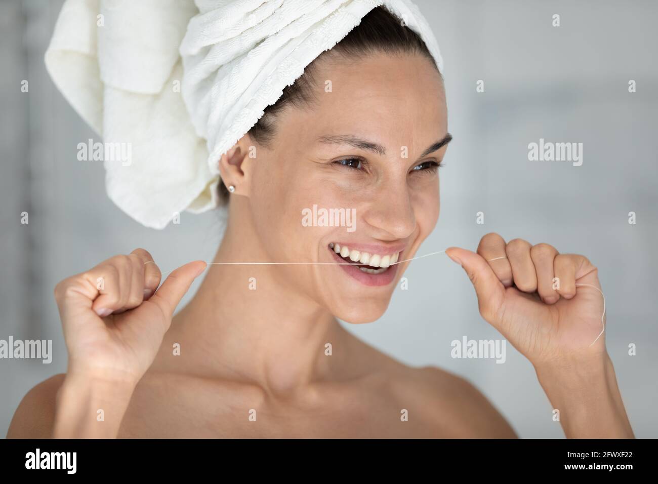 Teens Shower Girls