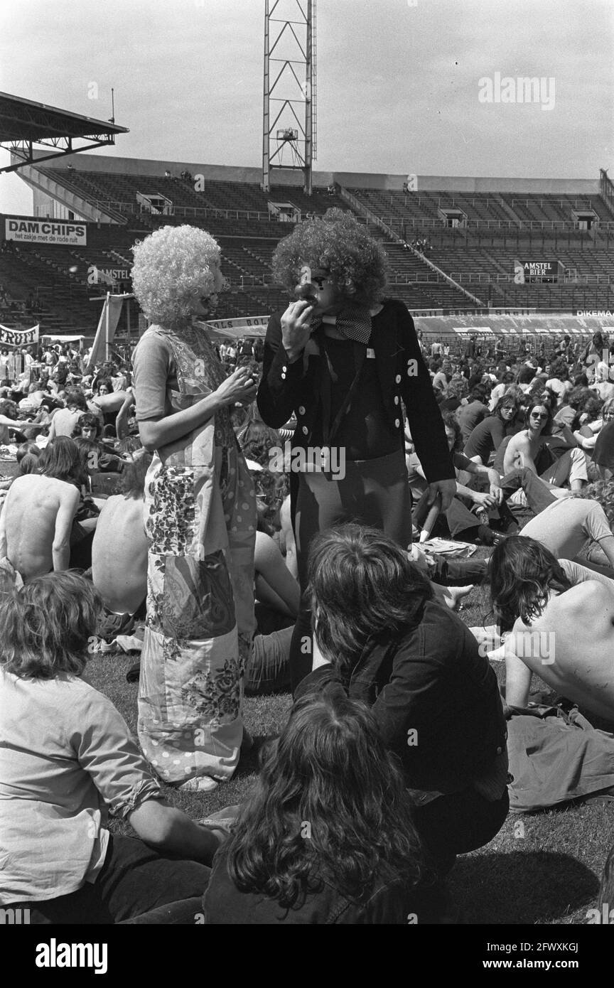 Audience of the music festival, May 22, 1972, hippies, pop festivals,  stadiums, The Netherlands, 20th century press agency photo, news to  remember, do Stock Photo - Alamy