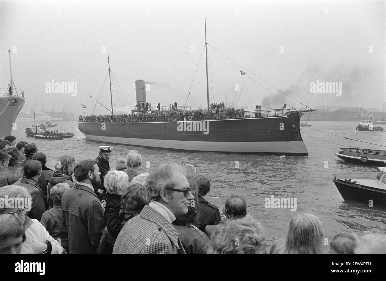 Canteen ship Buffel rebuilt into museum ship, festive reception in Rotterdam, October 30, 1976, museums, ships, The Netherlands, 20th century press ag Stock Photo