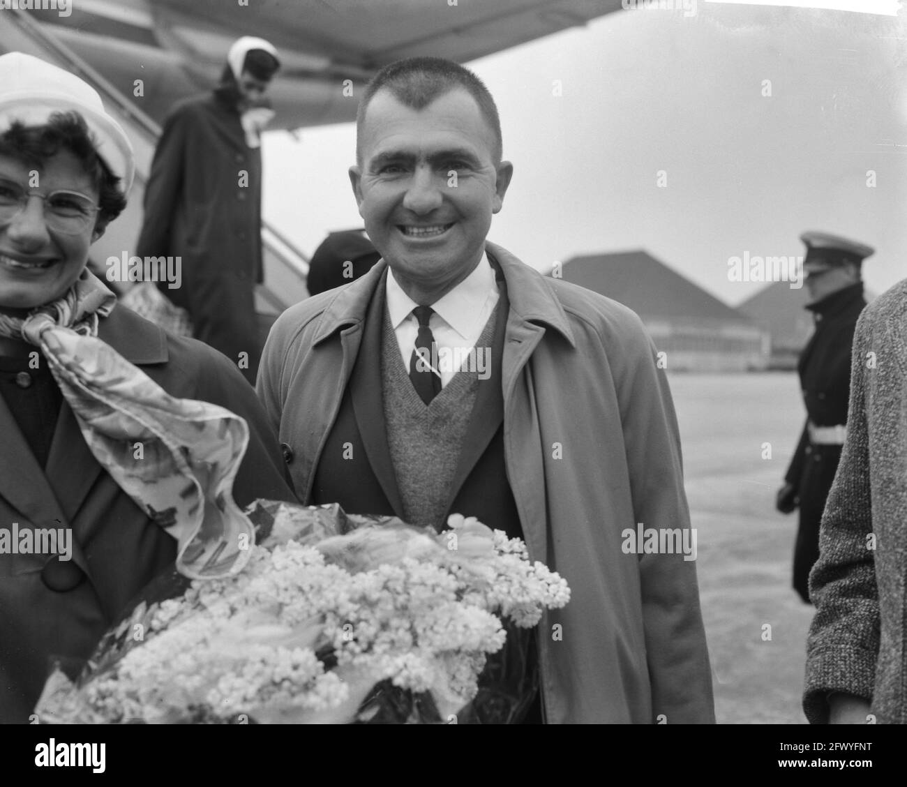 Australian swim coach carlyle hires stock photography and images Alamy