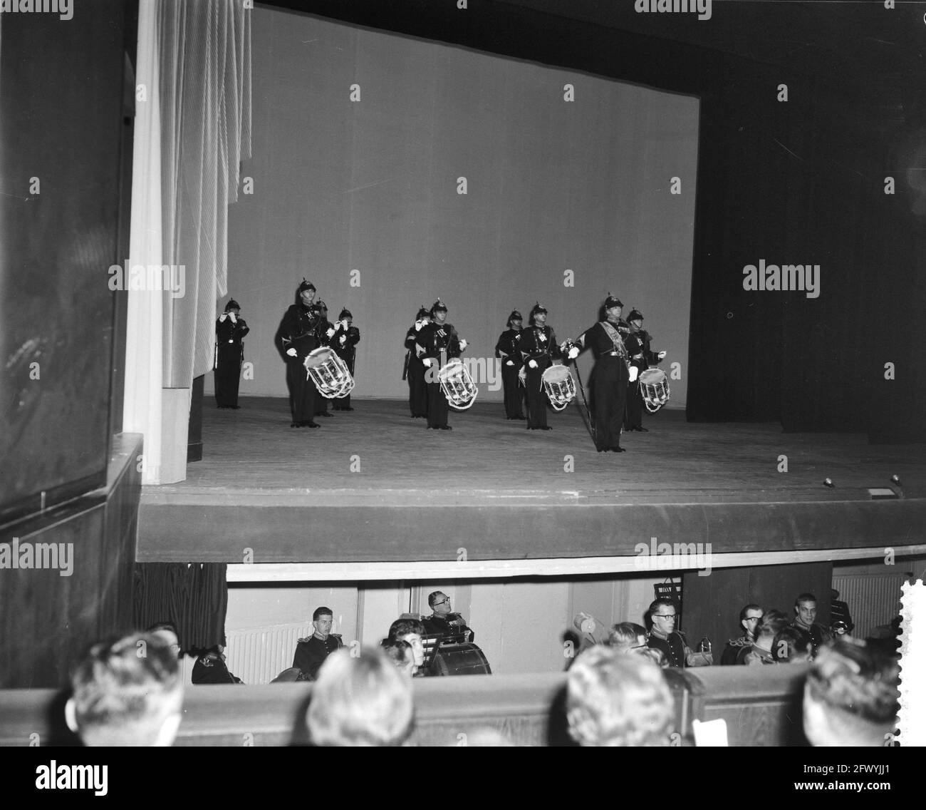 295th anniversary of the Marine Corps at the Rotterdam Theatre, December 1, 1960, Theatres, The Netherlands, 20th century press agency photo, news to remember, documentary, historic photography 1945-1990, visual stories, human history of the Twentieth Century, capturing moments in time Stock Photo