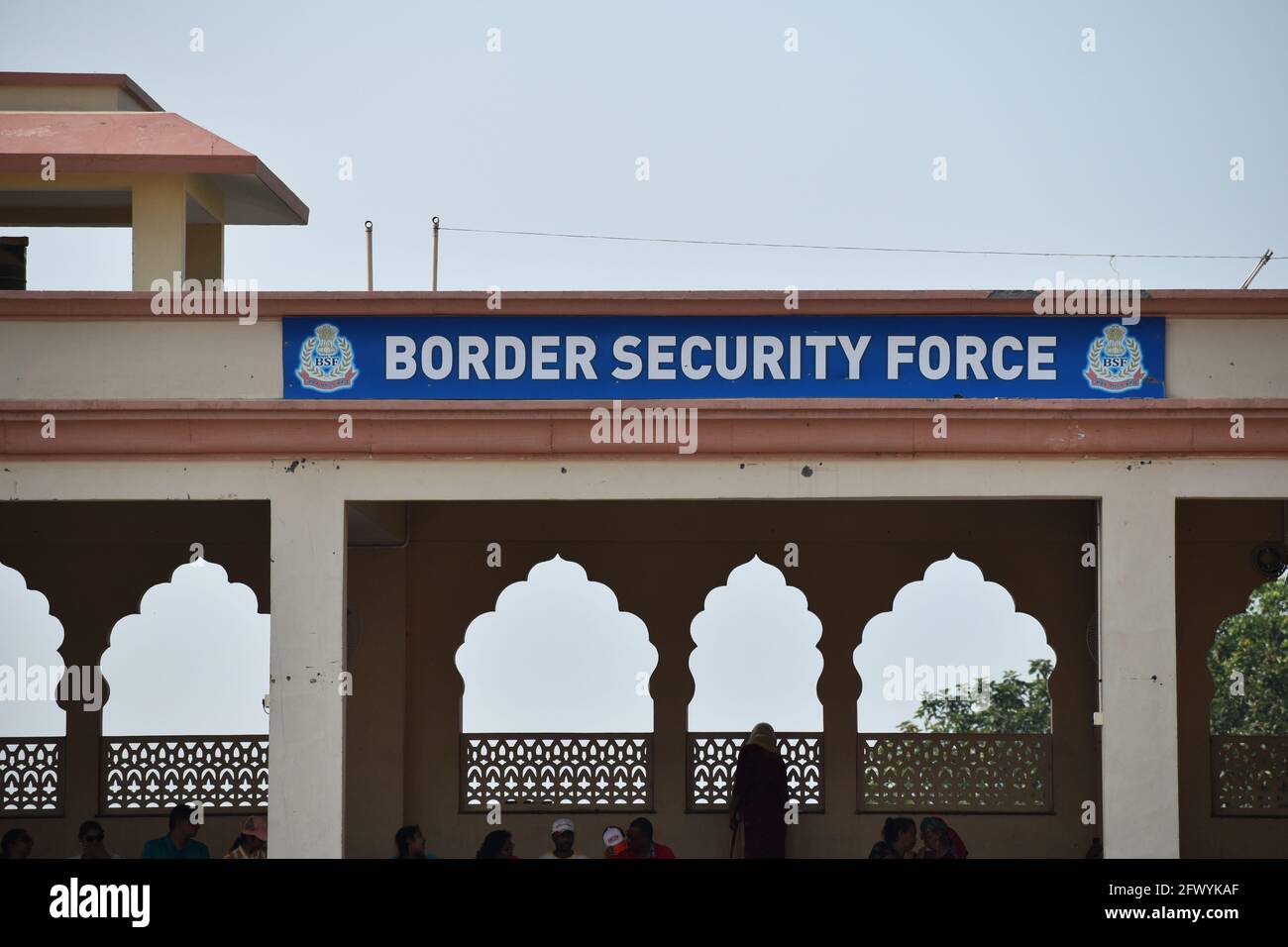 Pakistan army india border hi-res stock photography and images - Alamy