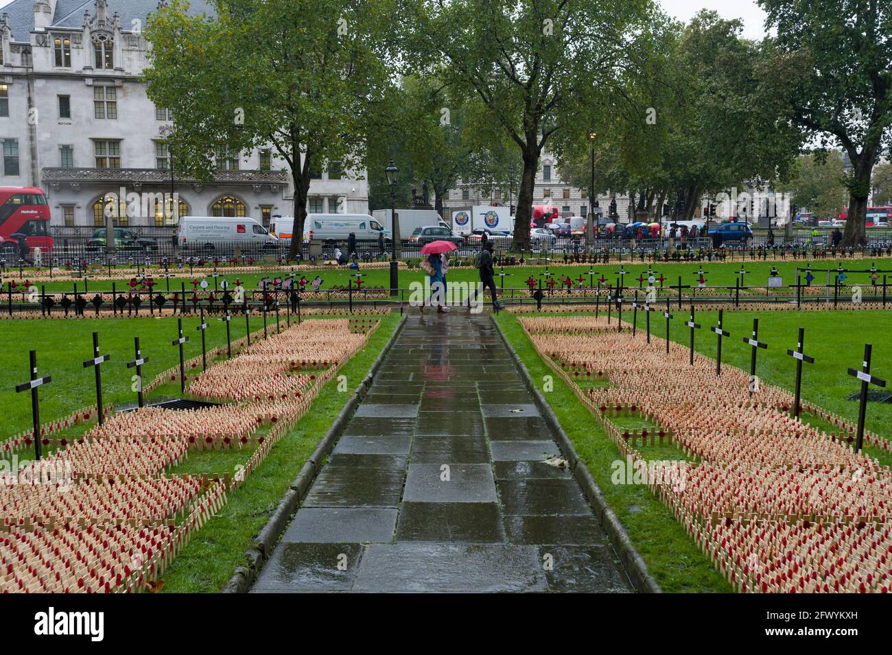 Some of the 1000,00 crosses which make annual The Field of Remembrance at Westminster Abbey. The Feild is laid out by The Poppy Factory. The Poppy Fac Stock Photo