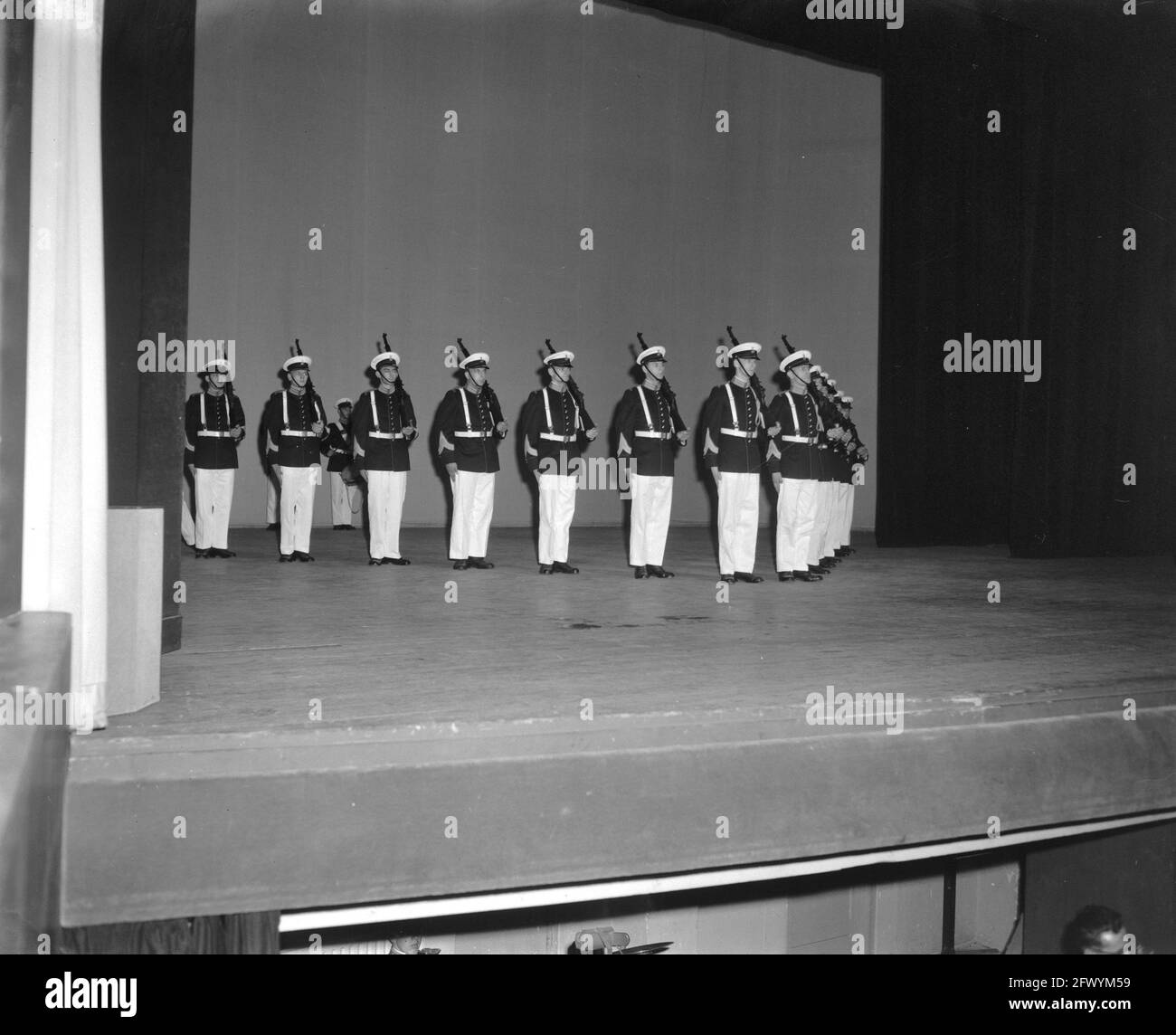 295th anniversary of the Marine Corps at the Rotterdam Theatre, 1 December 1960, theaters, The Netherlands, 20th century press agency photo, news to remember, documentary, historic photography 1945-1990, visual stories, human history of the Twentieth Century, capturing moments in time Stock Photo