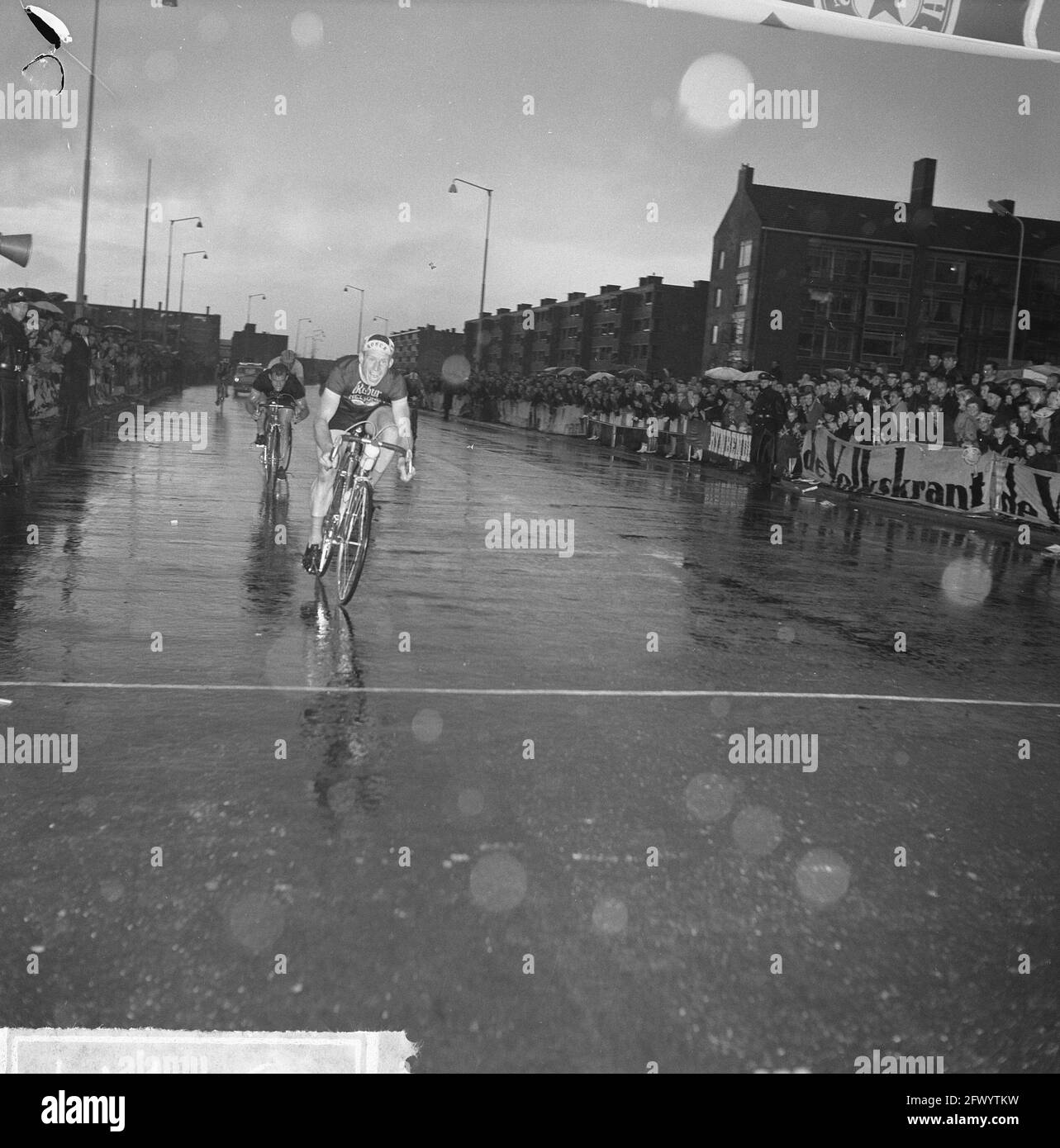 Ronde van Nederland, Piet van Est winner second stage from Heerenveen to Beverwijk, May 10, 1963, WIELRENNEN, Winners, stages, The Netherlands, 20th century press agency photo, news to remember, historic photography