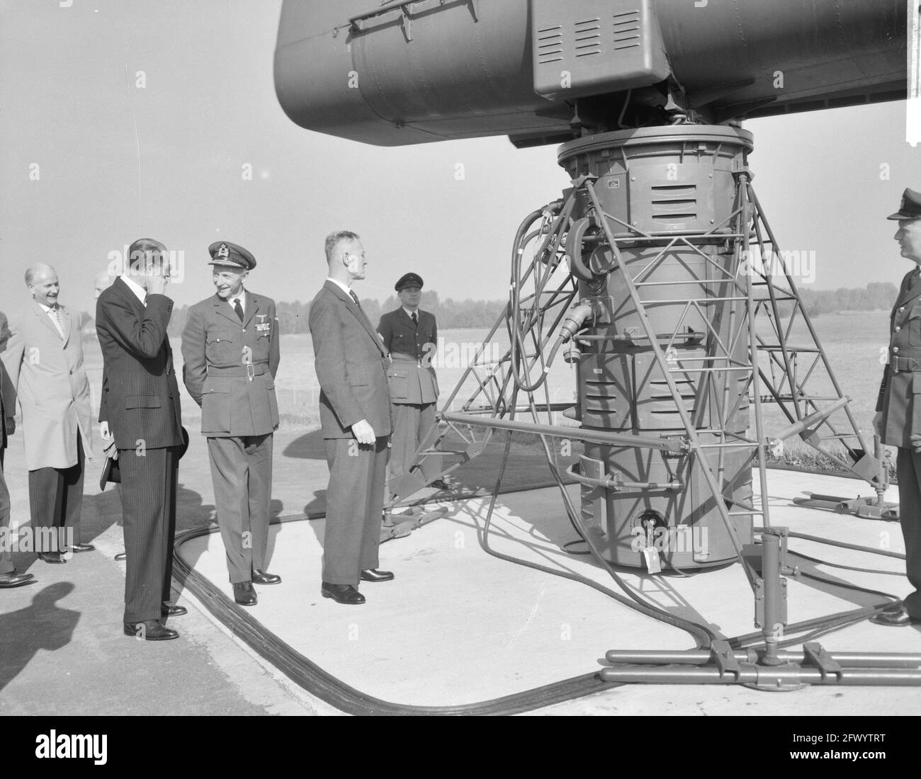 Transfer of missile launching site in Germany. General H. Schaper, Calmeyer at radar. This is the first NIKE Hercules Ant-Aircraft Guided Missile site of 1 Group Guided Missiles near Handorf., October 10, 1961, Transfers, launch sites, radars, missiles, The Netherlands, 20th century press agency photo, news to remember, documentary, historic photography 1945-1990, visual stories, human history of the Twentieth Century, capturing moments in time Stock Photo