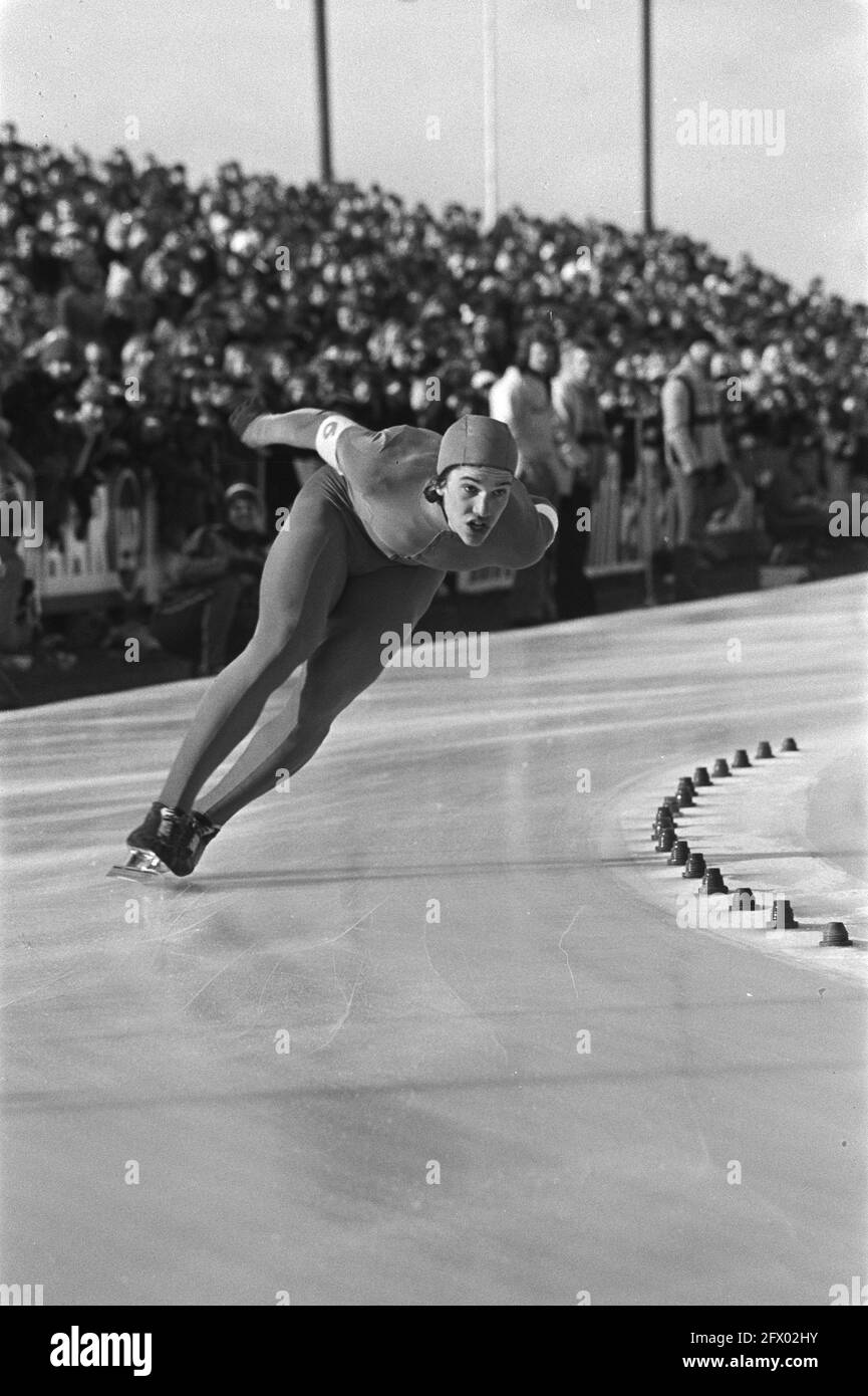 Skaters Eric Heiden and Peter Mueller in action, February 26, 1977, skaters, sports, world championships, The Netherlands, 20th century press agency photo, news to remember, documentary, historic photography 1945-1990, visual stories, human history of the Twentieth Century, capturing moments in time Stock Photo