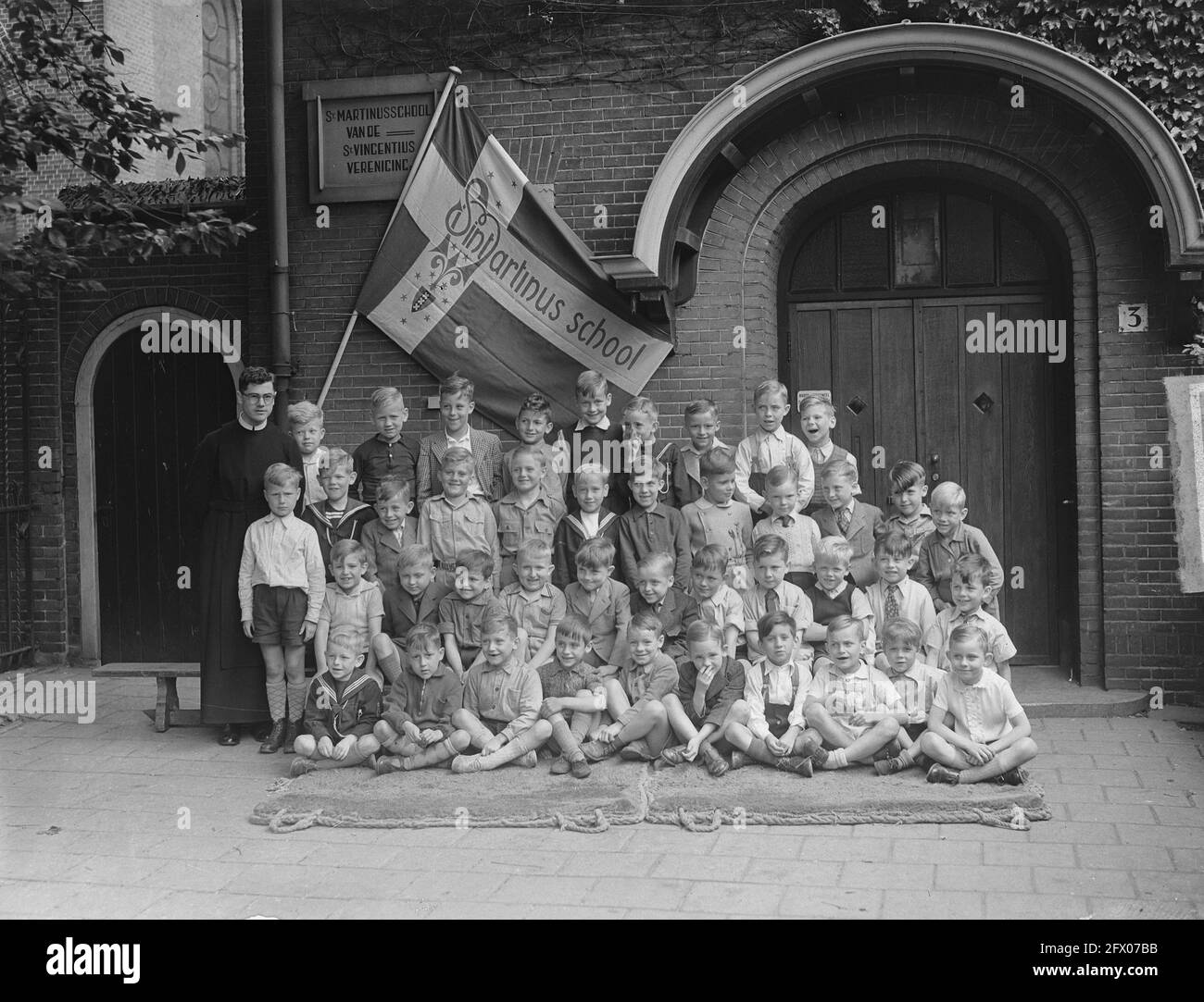 School Servaes Noutstraat Saint Martinus School, July 6, 1949, SCHOOL, The Netherlands, 20th century press agency photo, news to remember, documentary, historic photography 1945-1990, visual stories, human history of the Twentieth Century, capturing moments in time Stock Photo