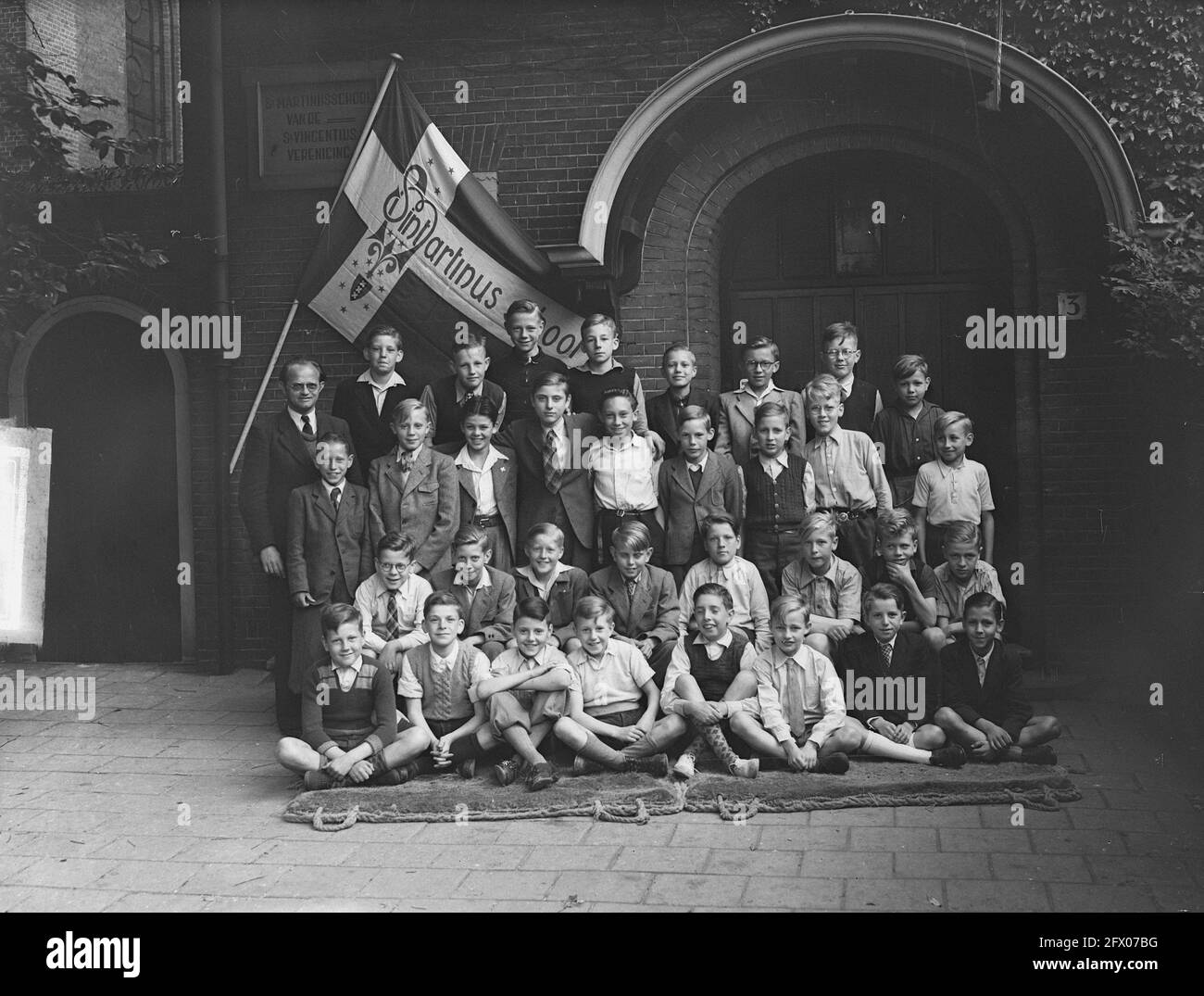 School Servaes Noutstraat Saint Martinus School, July 6, 1949, SCHOOL, The Netherlands, 20th century press agency photo, news to remember, documentary, historic photography 1945-1990, visual stories, human history of the Twentieth Century, capturing moments in time Stock Photo