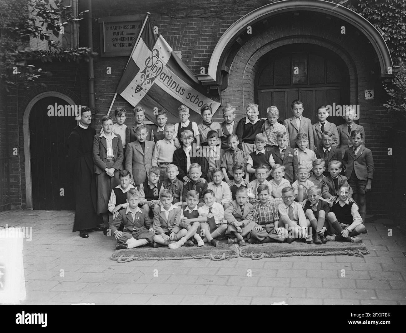 School Servaes Noutstraat Saint Martinus School, July 6, 1949, SCHOOL, The Netherlands, 20th century press agency photo, news to remember, documentary, historic photography 1945-1990, visual stories, human history of the Twentieth Century, capturing moments in time Stock Photo