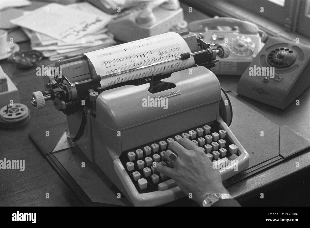 Musicwriter hires stock photography and images Alamy