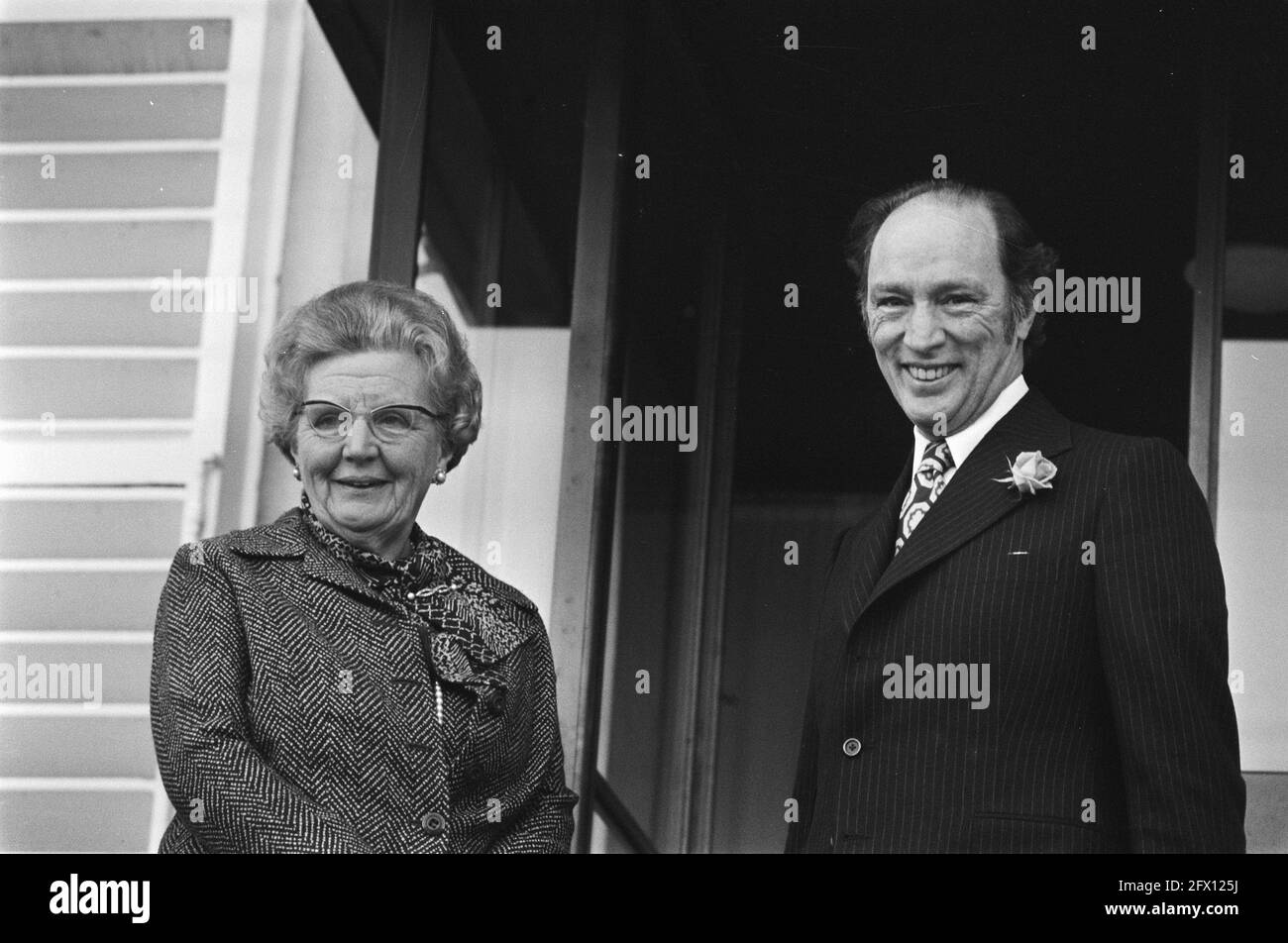 Queen Juliana receives Prime Minister Trudeau at Soestdijk Palace, February 27, 1975, queens, prime ministers, palaces, The Netherlands, 20th century press agency photo, news to remember, documentary, historic photography 1945-1990, visual stories, human history of the Twentieth Century, capturing moments in time Stock Photo