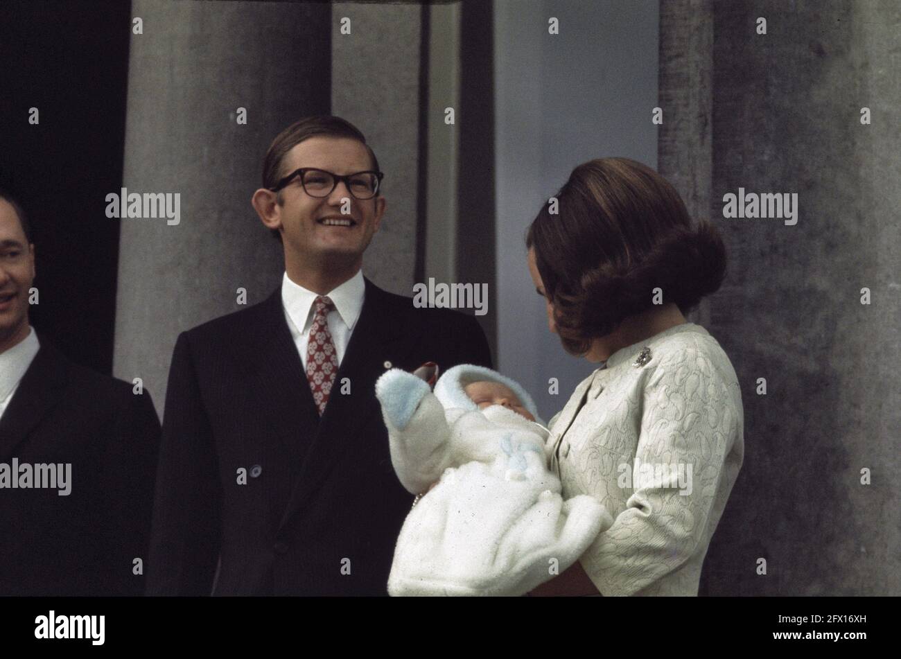 Queen's Day: Queen Juliana 61 years, defile Palace; no. 2a, mr. Pieter van Vollenhoven and Princess Margriet with Prince Bernhard Jr., April 30, 1970, Defile, Queen's Day, The Netherlands, 20th century press agency photo, news to remember, documentary, historic photography 1945-1990, visual stories, human history of the Twentieth Century, capturing moments in time Stock Photo