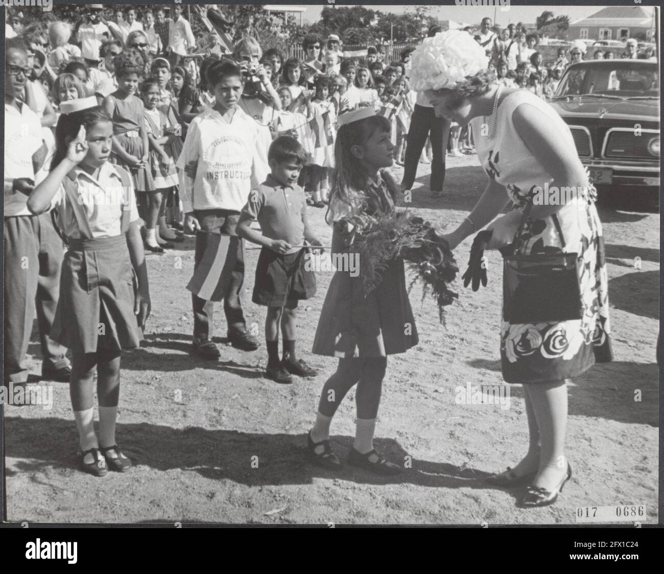 royal house, princesses, visits, flowers, scouting, territories, Beatrix, princess, Tanki-Leendert Youth Center, March 2, 1965, visits, flowers, territories, royal house, scouting, princesses, The Netherlands, 20th century press agency photo, news to remember, documentary, historic photography 1945-1990, visual stories, human history of the Twentieth Century, capturing moments in time Stock Photo
