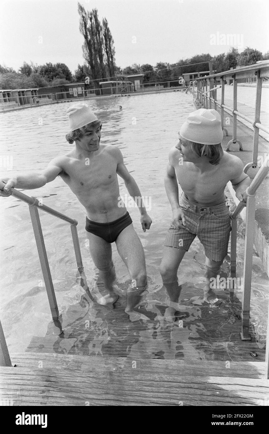 Wearing swimming caps Black and White Stock Photos & Images Alamy