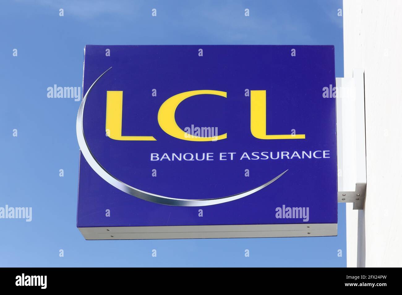 Lyon, France - April 9, 2019: LCL or Credit Lyonnais logo on a wall. Credit Lyonnais is a historic French bank and one of the biggest in France Stock Photo