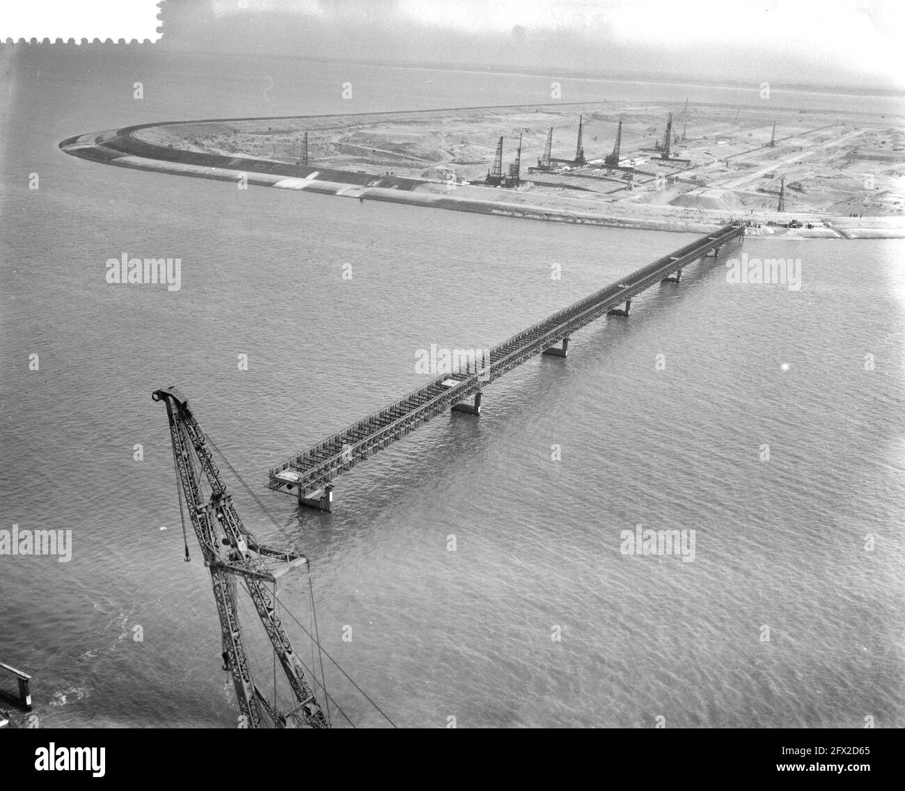 Aerial photographs of the Bailey Bridge under construction in the Haringvliet, August 14, 1959, The Netherlands, 20th century press agency photo, news to remember, documentary, historic photography 1945-1990, visual stories, human history of the Twentieth Century, capturing moments in time Stock Photo