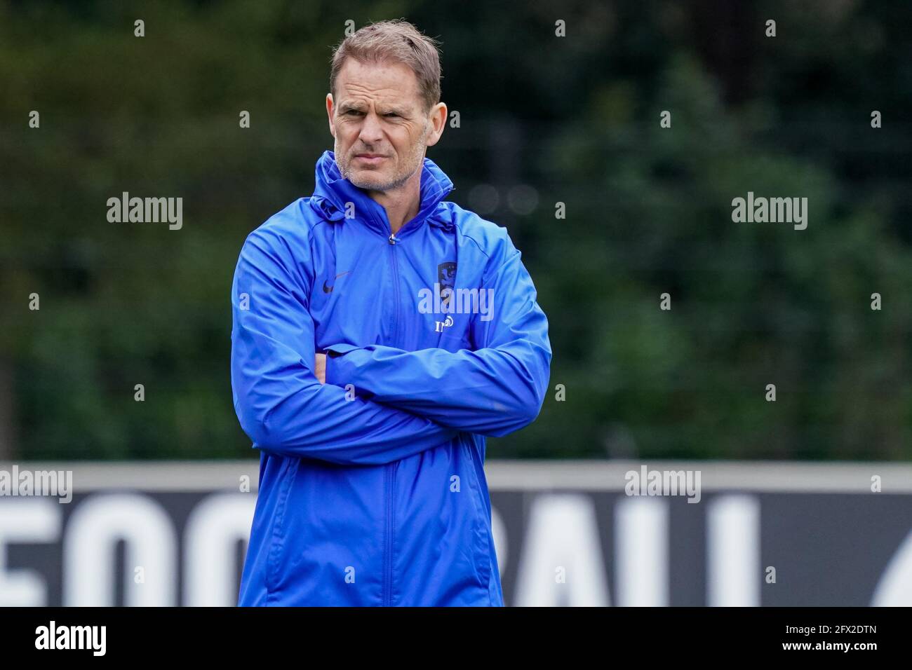 ZEIST, NETHERLANDS - MAY 25: coach Frank de Boer of the Netherlands during a Training Session of the Netherlands at KNVB Campus on May 25, 2021 in Zeist, Netherlands. (Photo by Jeroen Meuwsen/Orange Pictures) Stock Photo