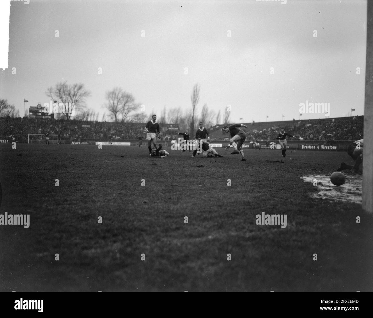 Nec against Ajax 1-3 (KNVB cup); game moments, 12 October 1975, sport,  soccer, The Netherlands, 20th century press agency photo, news to remember,  documentary, historic photography 1945-1990, visual stories, human history  of