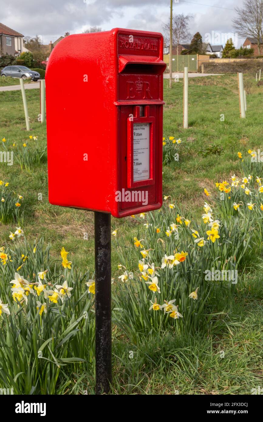 Letter Box: Red Colour (Small) Post Box (Metal)