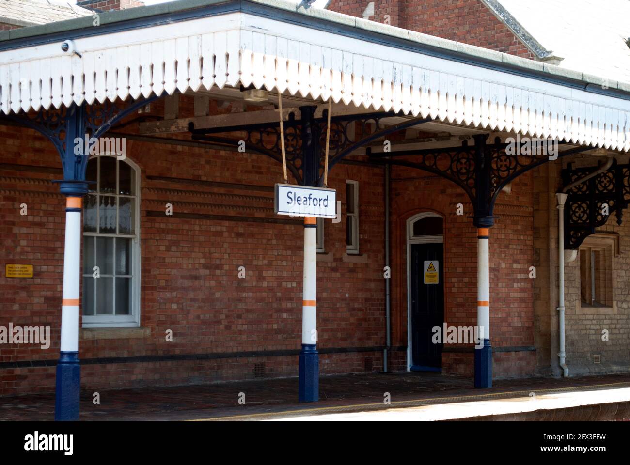 Platform at Sleaford Railway Station Stock Photo Alamy