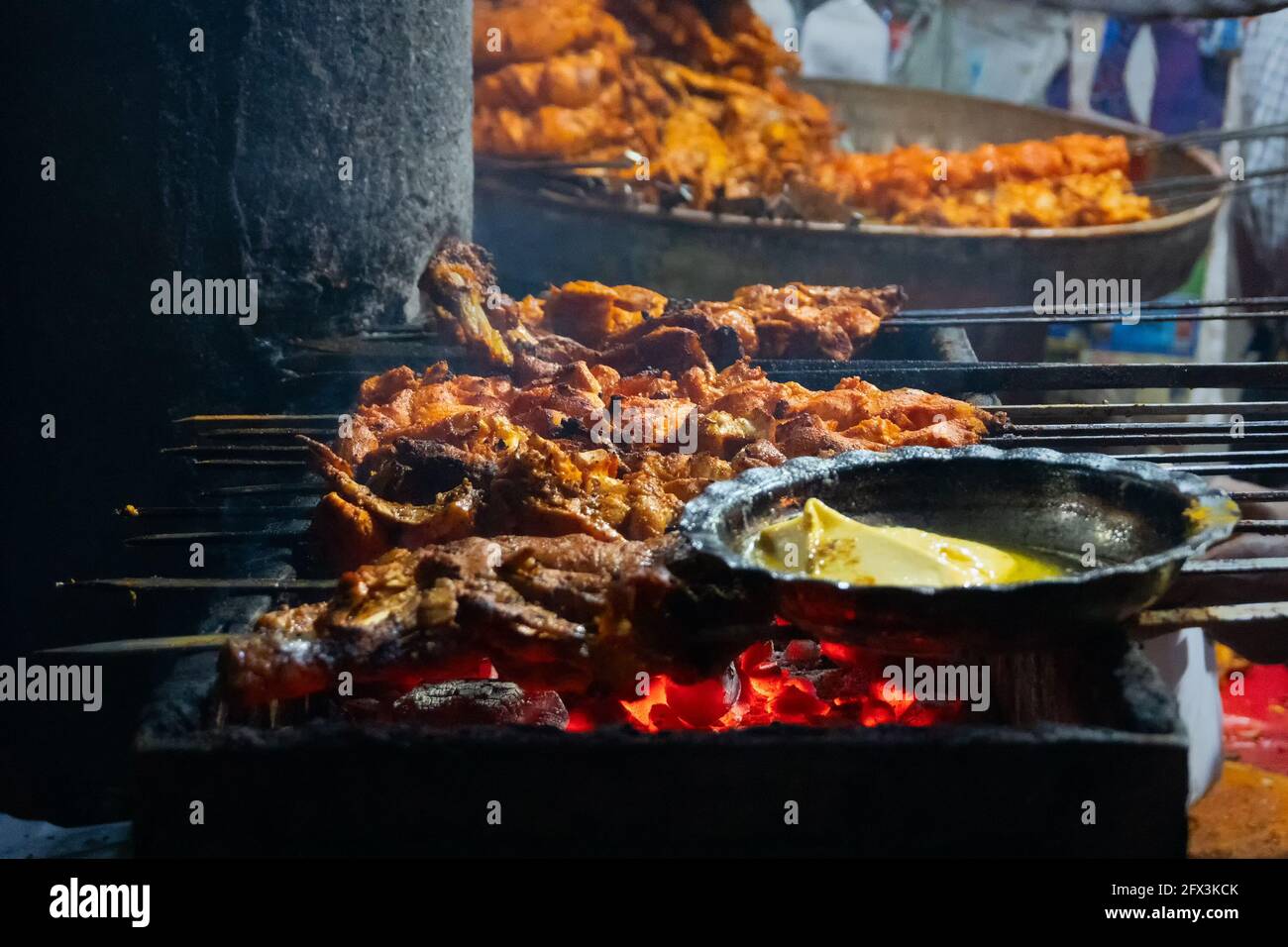 Pakistan street food hires stock photography and images Alamy