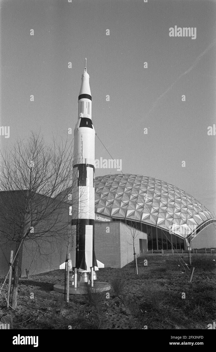 Model rocket Black and White Stock Photos & Images - Alamy