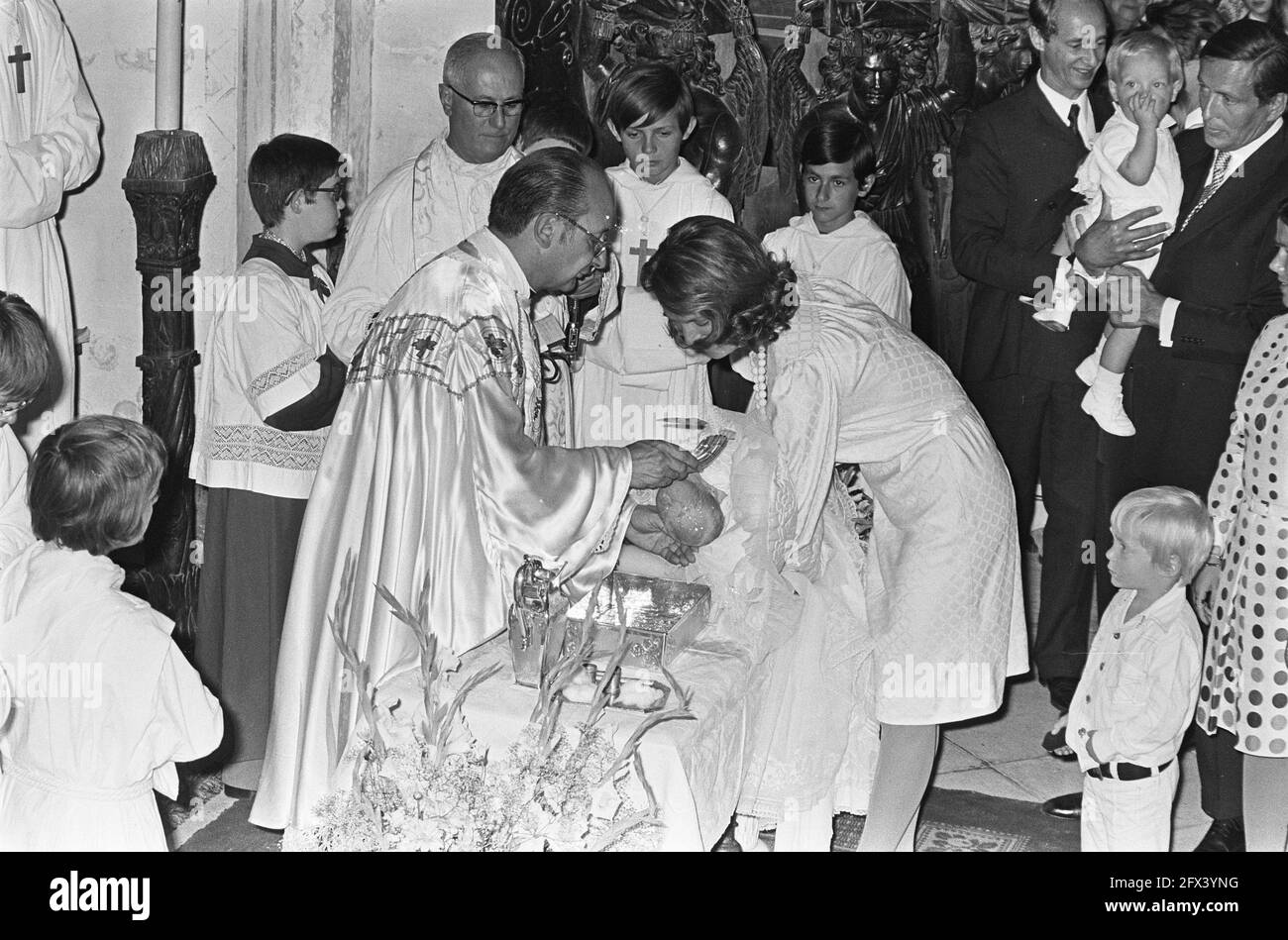 Baptism of Princess Maria Carolina Christina in Lignieres (daughter Irene), during baptism, Princess Irene with her daughter, July 20, 1974, baptisms, royal family, princesses, The Netherlands, 20th century press agency photo, news to remember, documentary, historic photography 1945-1990, visual stories, human history of the Twentieth Century, capturing moments in time Stock Photo