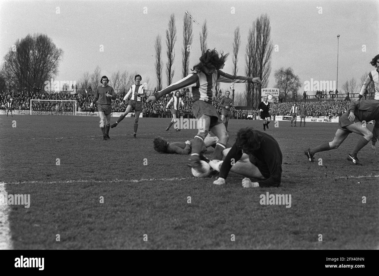 KNVB cup semi-final Sparta vs NAC 1-2, April 4, 1973, sports, soccer, The  Netherlands, 20th century press agency photo, news to remember,  documentary, historic photography 1945-1990, visual stories, human history  of the