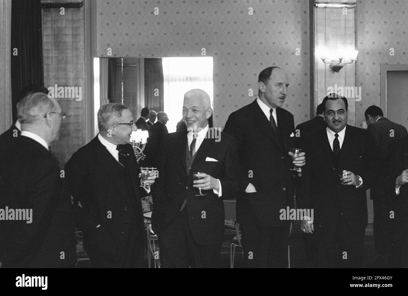 The Government offered lunch to the President of Dominican Republic at Hotel de Witte Brug in The Hague . From left to right Z. E. Diego Bordas, De Quay, Juan Bosch ,  February 14, 1963, lunch, presidents, The Netherlands, 20th century press agency photo, news to remember, documentary, historic photography 1945-1990, visual stories, human history of the Twentieth Century, capturing moments in time Stock Photo
