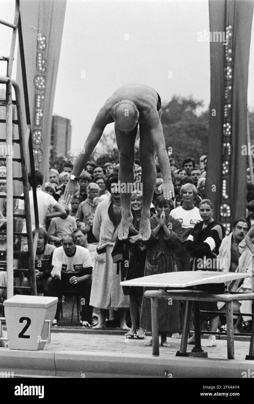 Diving Board Black and White Stock Photos & Images Alamy