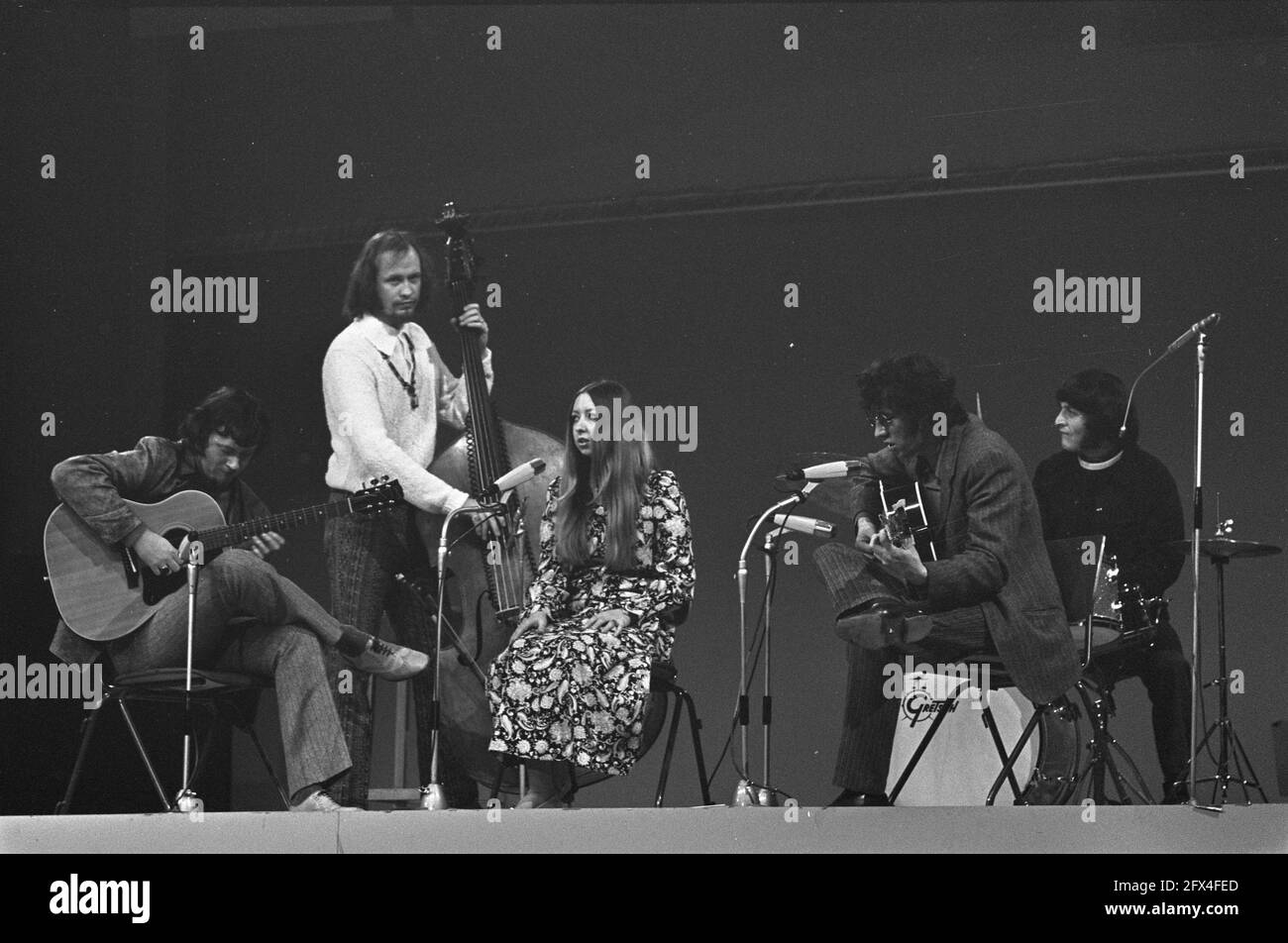 The pentangle group hi-res stock photography and images - Alamy