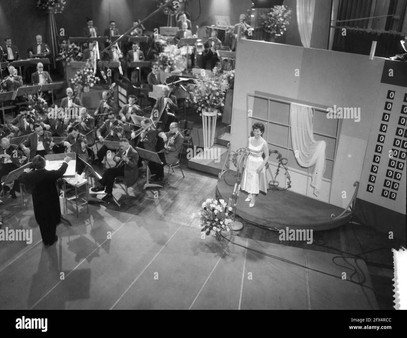 Eurovision Song Contest. Lys Assia (Switzerland), March 11, 1958, song festivals, singers, The Netherlands, 20th century press agency photo, news to remember, documentary, historic photography 1945-1990, visual stories, human history of the Twentieth Century, capturing moments in time Stock Photo