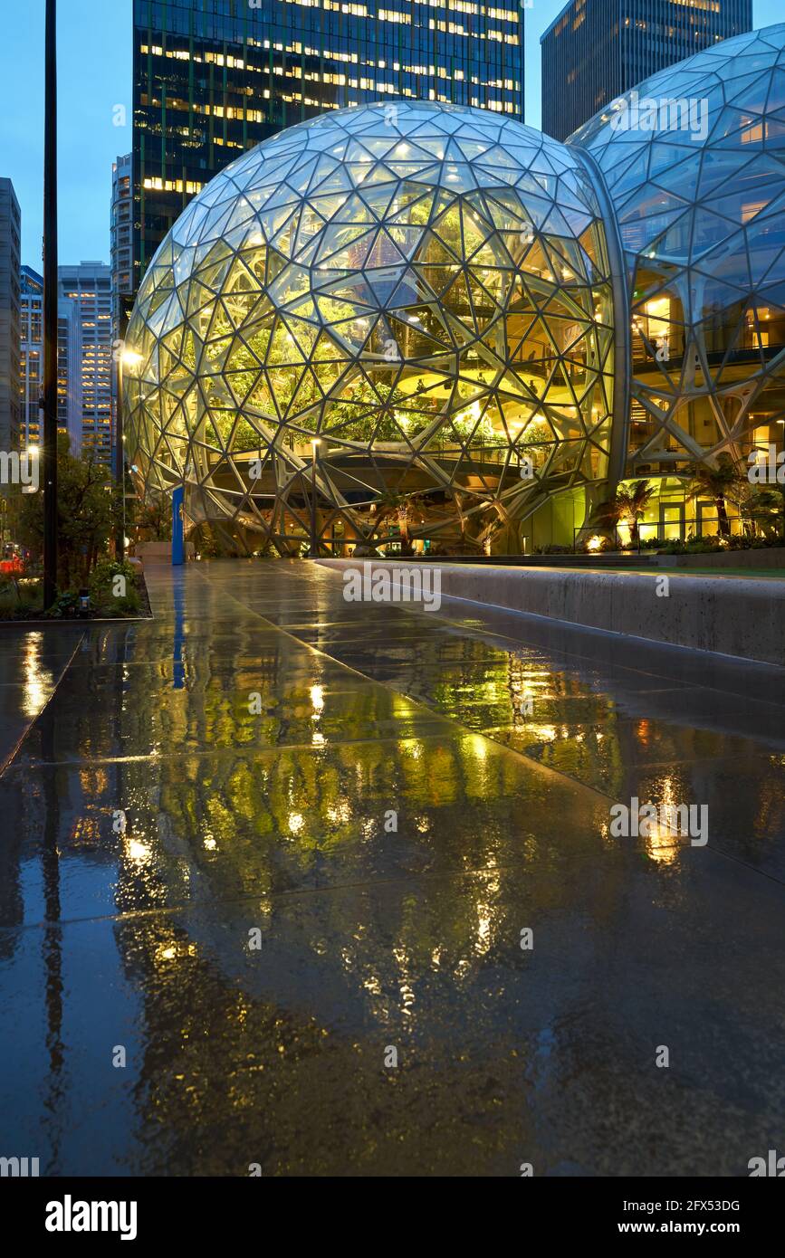 Amazon headquarters seattle hi-res stock photography and images - Alamy
