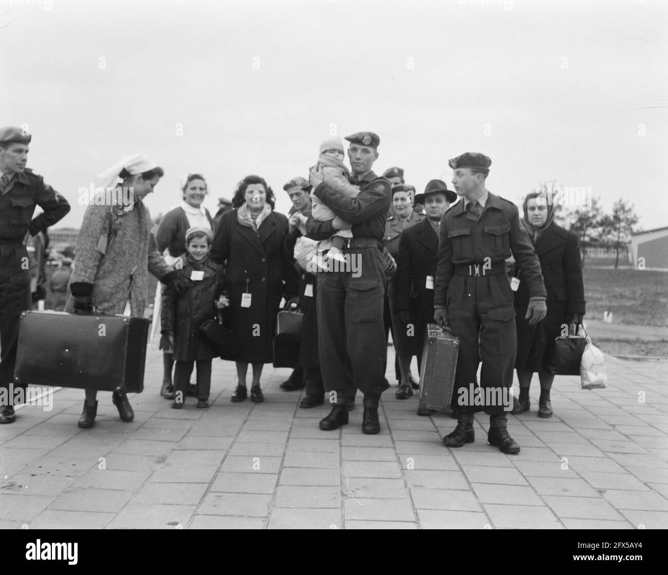 Arrival transport Hungarians for Canada at Budel, 14 January 1957, ARRIVALS, The Netherlands, 20th century press agency photo, news to remember, documentary, historic photography 1945-1990, visual stories, human history of the Twentieth Century, capturing moments in time Stock Photo