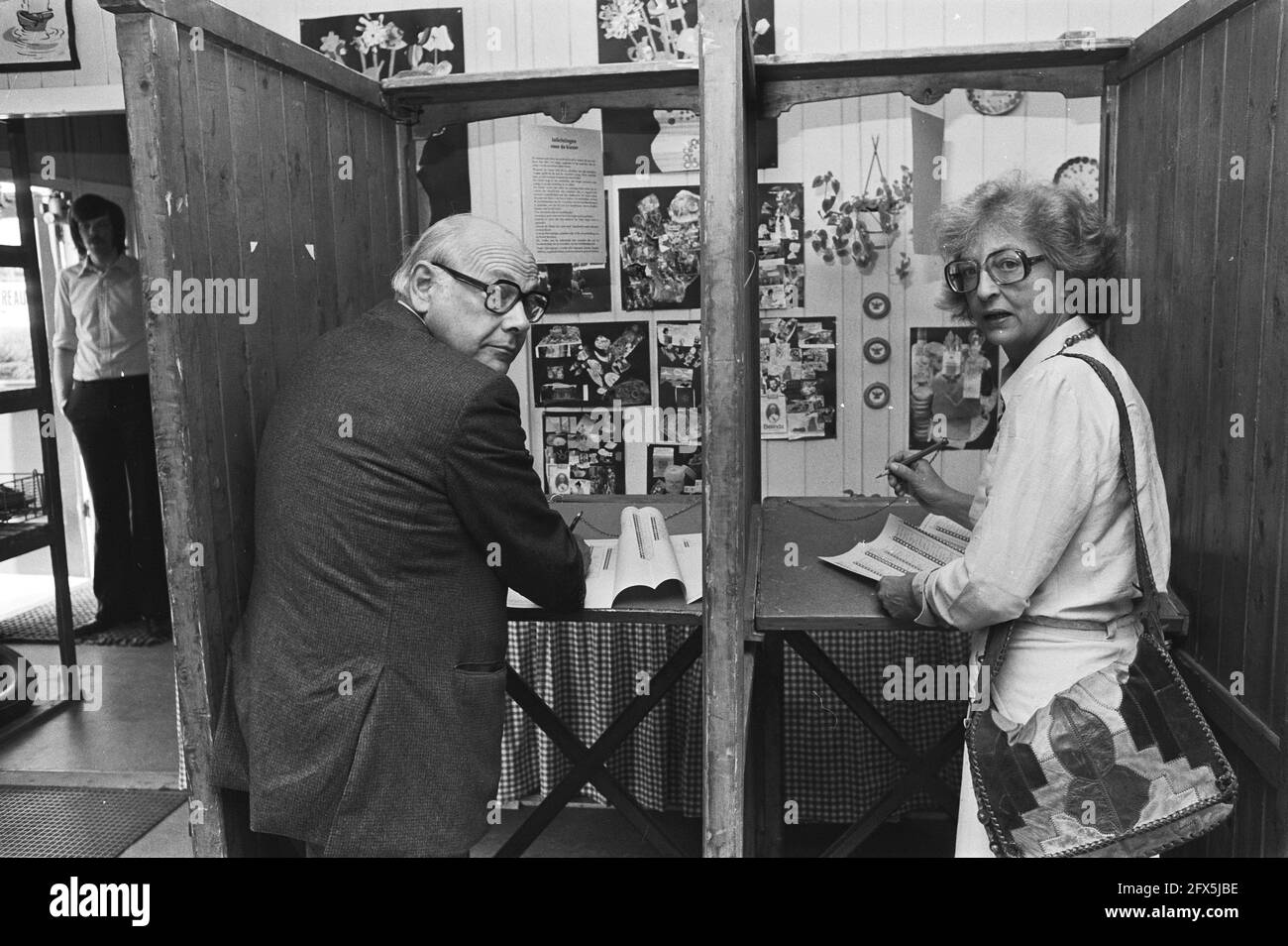 Municipal council elections 1978 hires stock photography and images