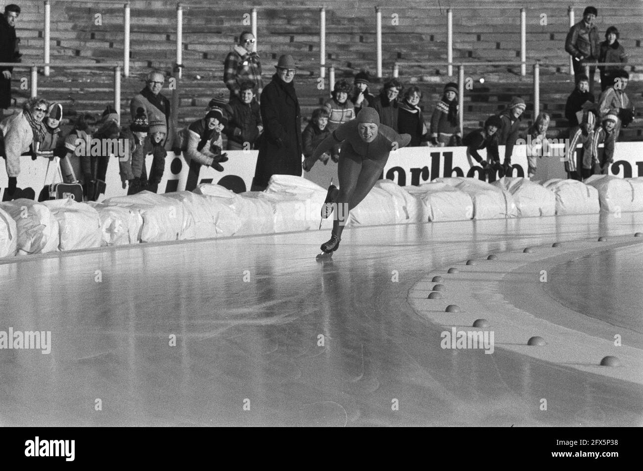 World speed skating championships ladies allround in The Hague. Ria Visser in action, February 3, 1979, skating, sport, The Netherlands, 20th century press agency photo, news to remember, documentary, historic photography 1945-1990, visual stories, human history of the Twentieth Century, capturing moments in time Stock Photo