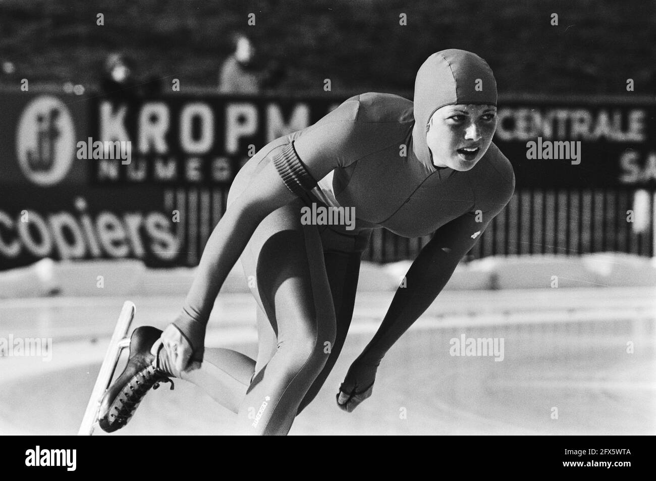 World speed skating championships junior allround in Assen. Ria Visser in action., January 26, 1980, skating, sport, The Netherlands, 20th century press agency photo, news to remember, documentary, historic photography 1945-1990, visual stories, human history of the Twentieth Century, capturing moments in time Stock Photo