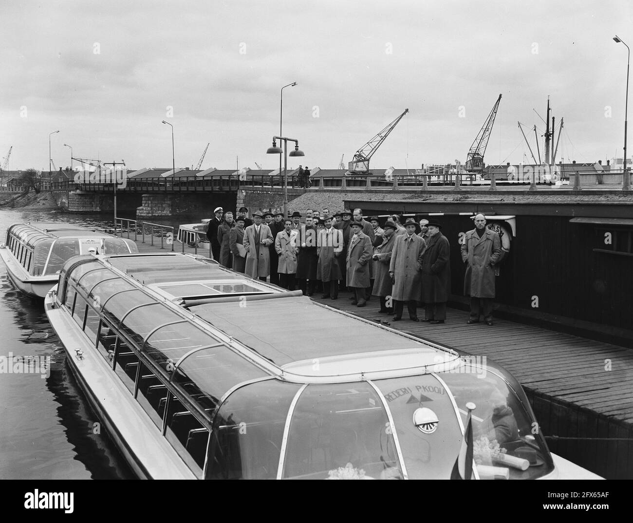 Bond of Wholesalers, congress and dinner Amsterdam, April 21, 1955, BONDS, Wholesalers, congresses, The Netherlands, 20th century press agency photo, news to remember, documentary, historic photography 1945-1990, visual stories, human history of the Twentieth Century, capturing moments in time Stock Photo