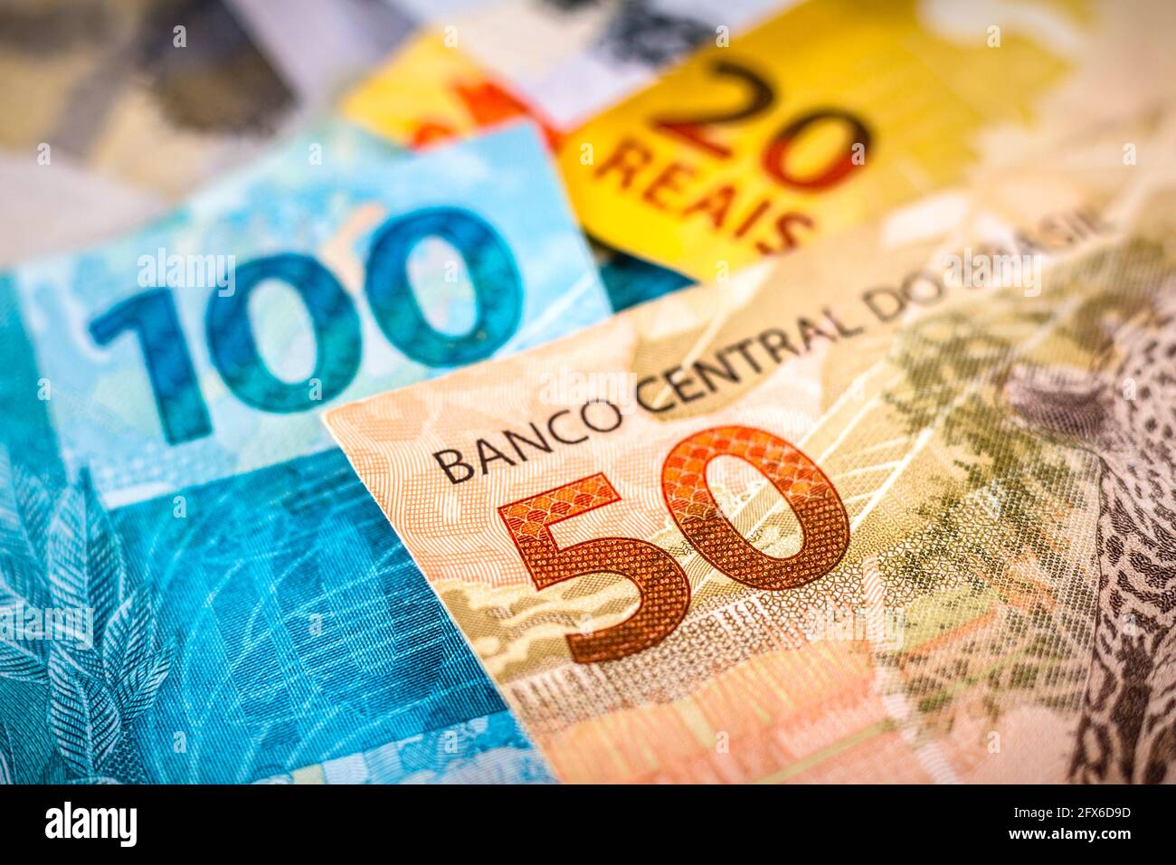 Twenty reais hi-res stock photography and images - Alamy
