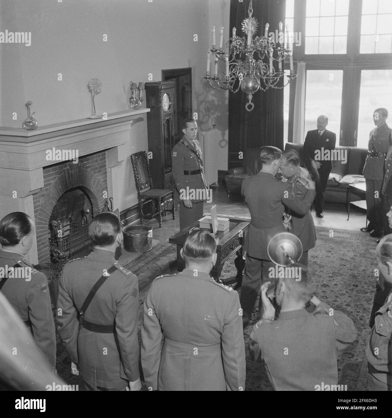 Prince Bernhard presents the Grand Cross in the Order of Orange-Nassau with Swords to Canadian General Crerar, July 20, 1945, military, awards, princes, The Netherlands, 20th century press agency photo, news to remember, documentary, historic photography 1945-1990, visual stories, human history of the Twentieth Century, capturing moments in time Stock Photo