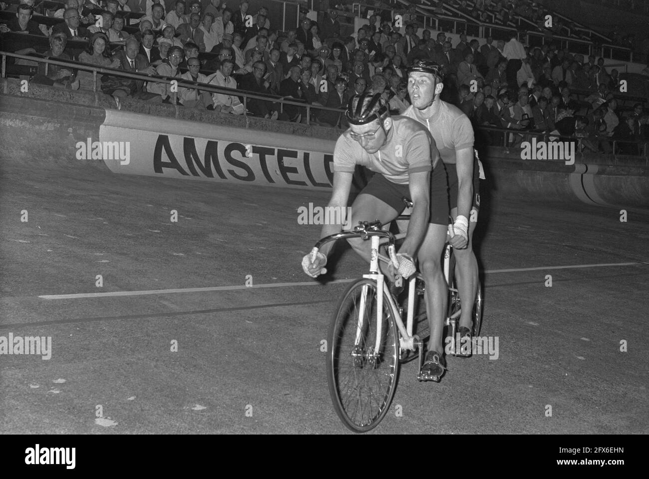 The tandem couple Jansen/Loevesijn in action, August 15, 1968, track cycling, The Netherlands, 20th century press agency photo, news to remember, documentary, historic photography 1945-1990, visual stories, human history of the Twentieth Century, capturing moments in time Stock Photo