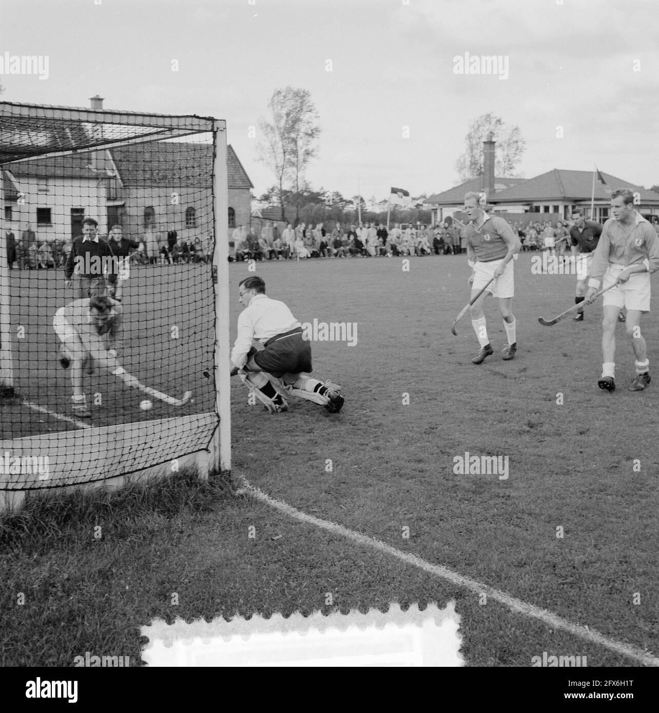 Hockey goals hi-res stock photography and images - Page 3 - Alamy