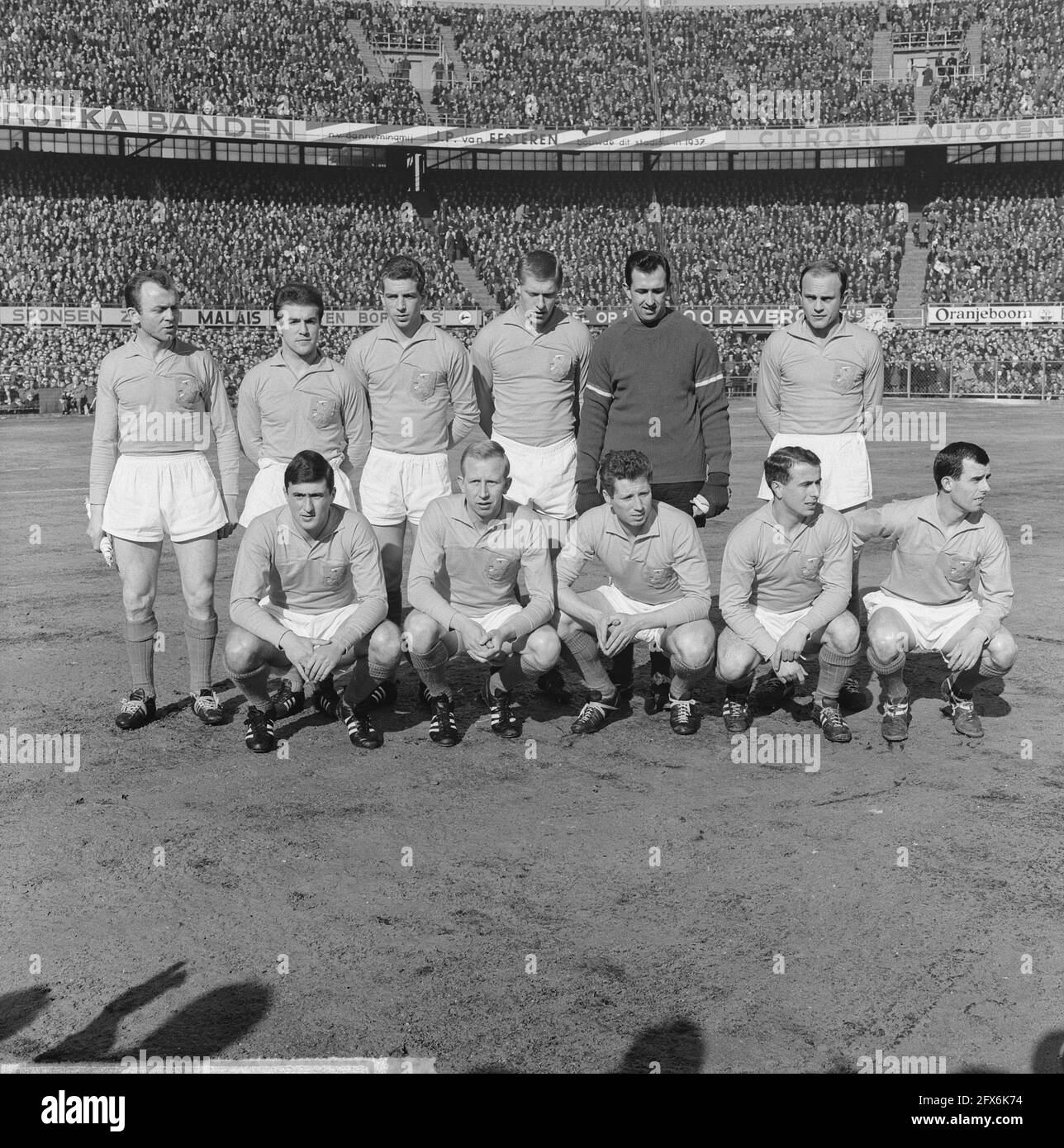 Holland v Belgium 0-1. The Dutch national team, March 3 1963, matches, The Netherlands, 20th century press agency photo, news to remember, documentary, historic photography 1945-1990, visual stories, human history of the Twentieth Century, capturing moments in time Stock Photo