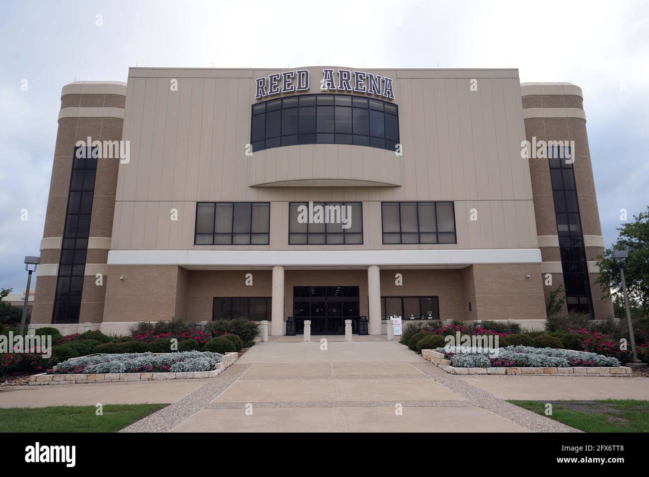 Southeastern conference basketball hires stock photography and images