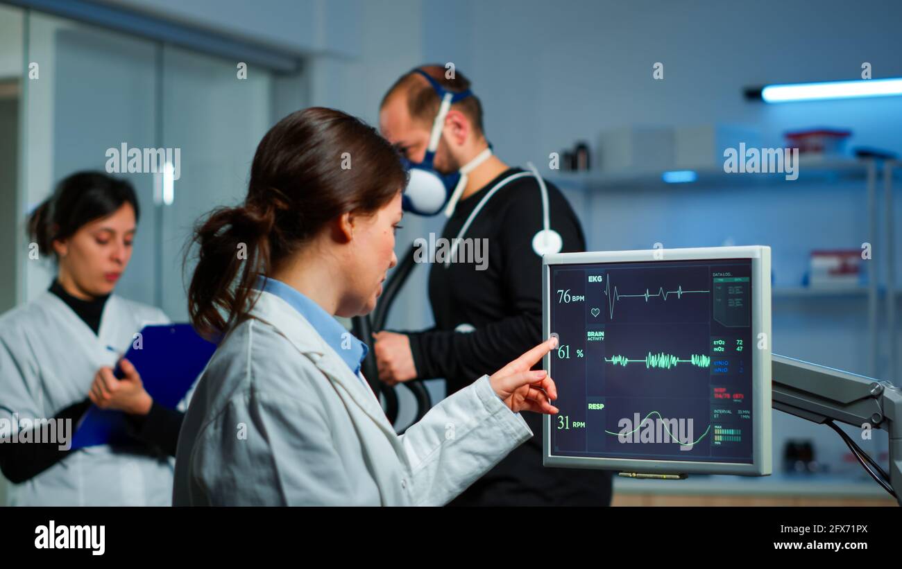 Body scan gym hi-res stock photography and images - Alamy