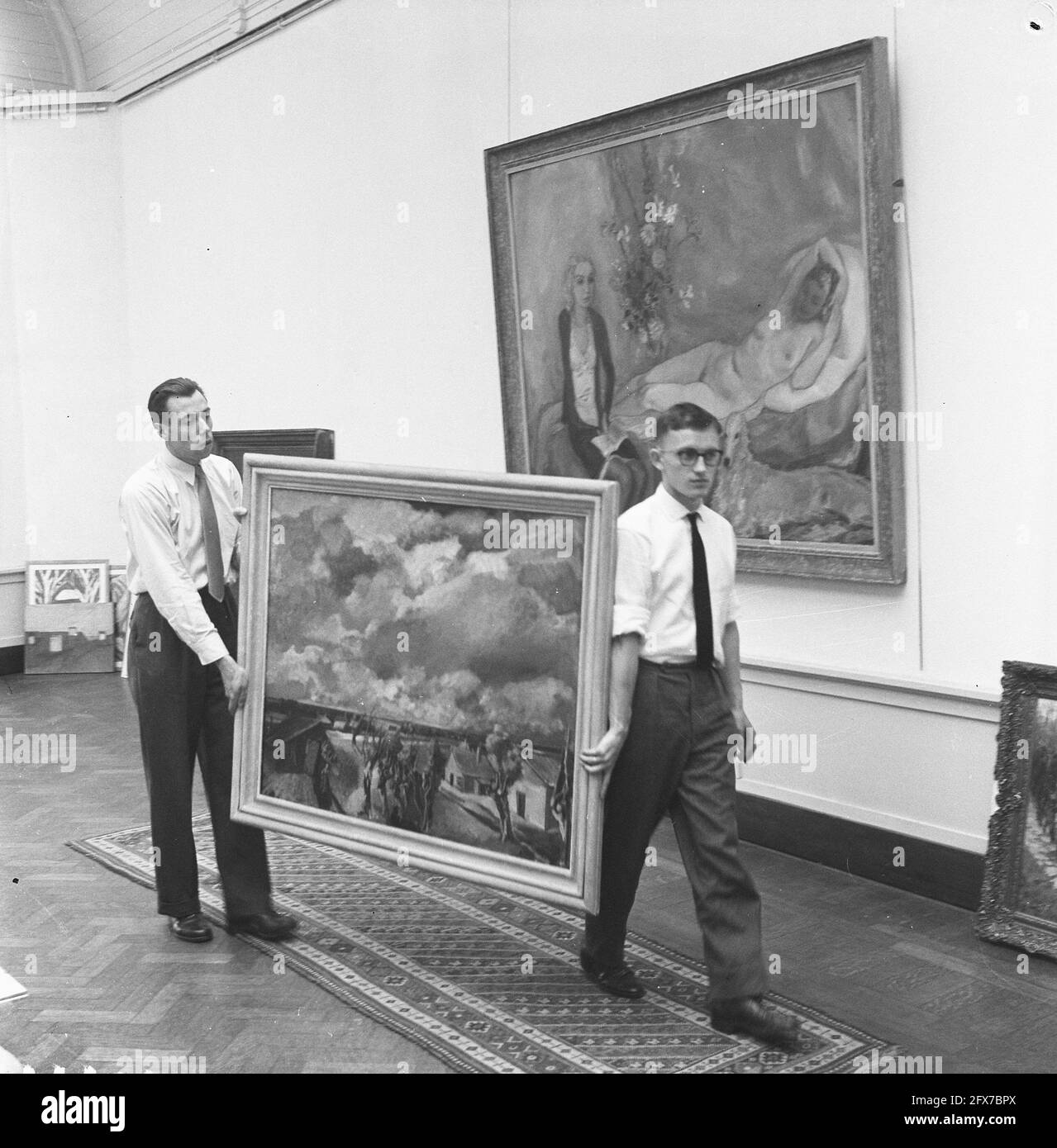 Fixture auction collection street hires stock photography and images