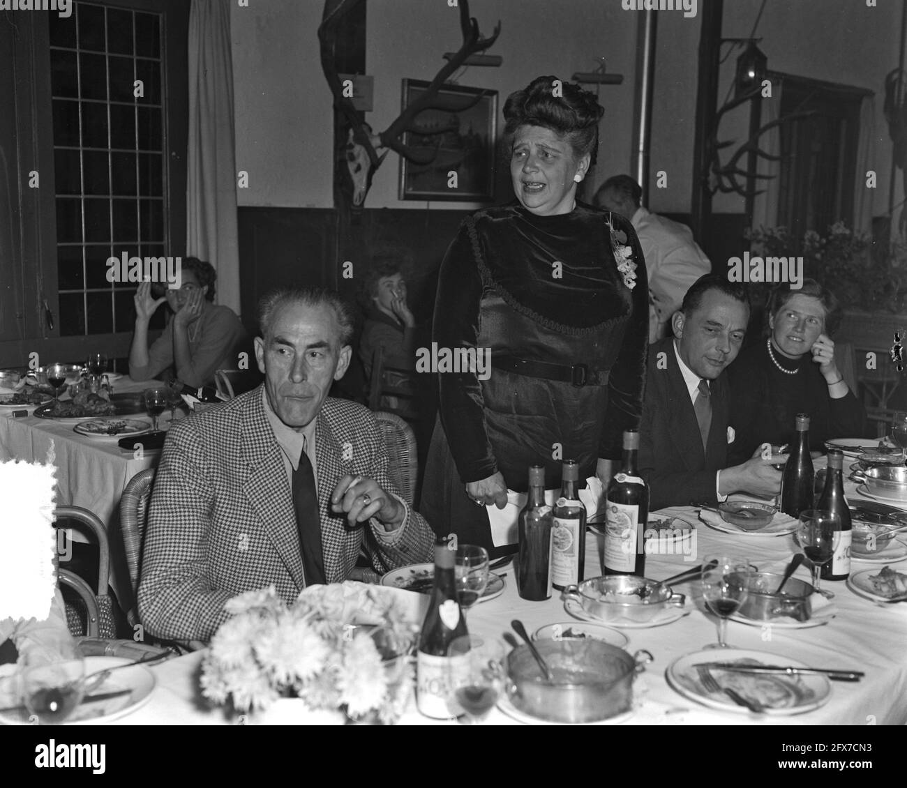 Hunting party s-Graveland Mrs. Haver, October 14, 1951, The Netherlands, 20th century press agency photo, news to remember, documentary, historic photography 1945-1990, visual stories, human history of the Twentieth Century, capturing moments in time Stock Photo
