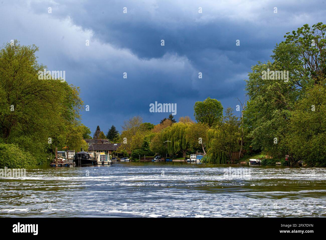 Storm on the river Thames at Weybridge Stock Photo